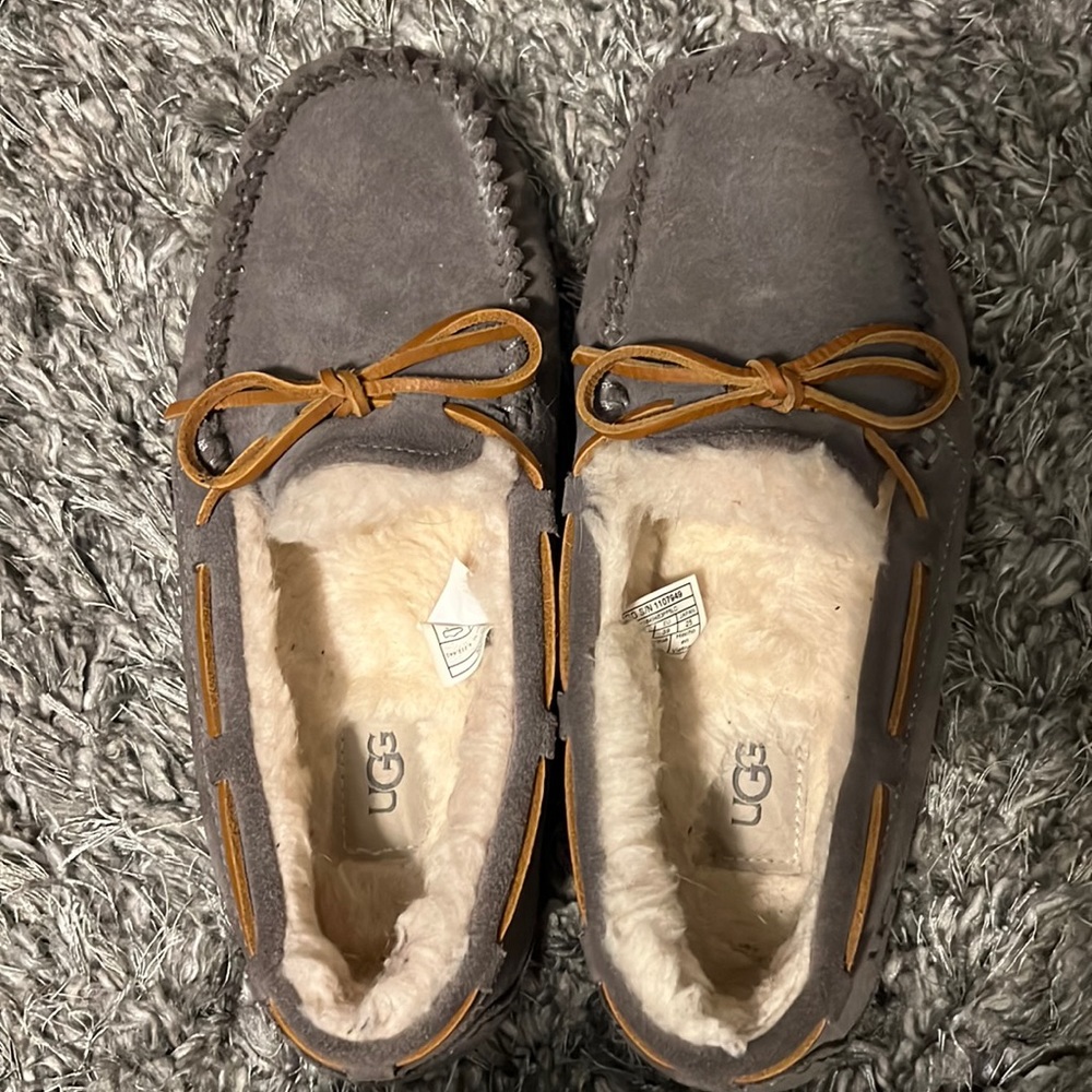 Dakota Pewter Ugg Slippers